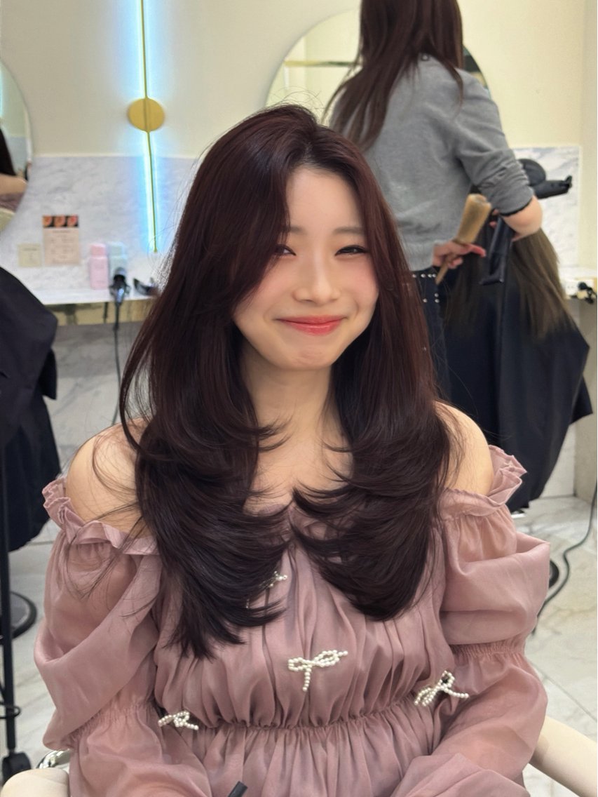 ロング カット ヘアカラー トリートメント hiyori🎀 韓国レイヤーのヘアスタイル