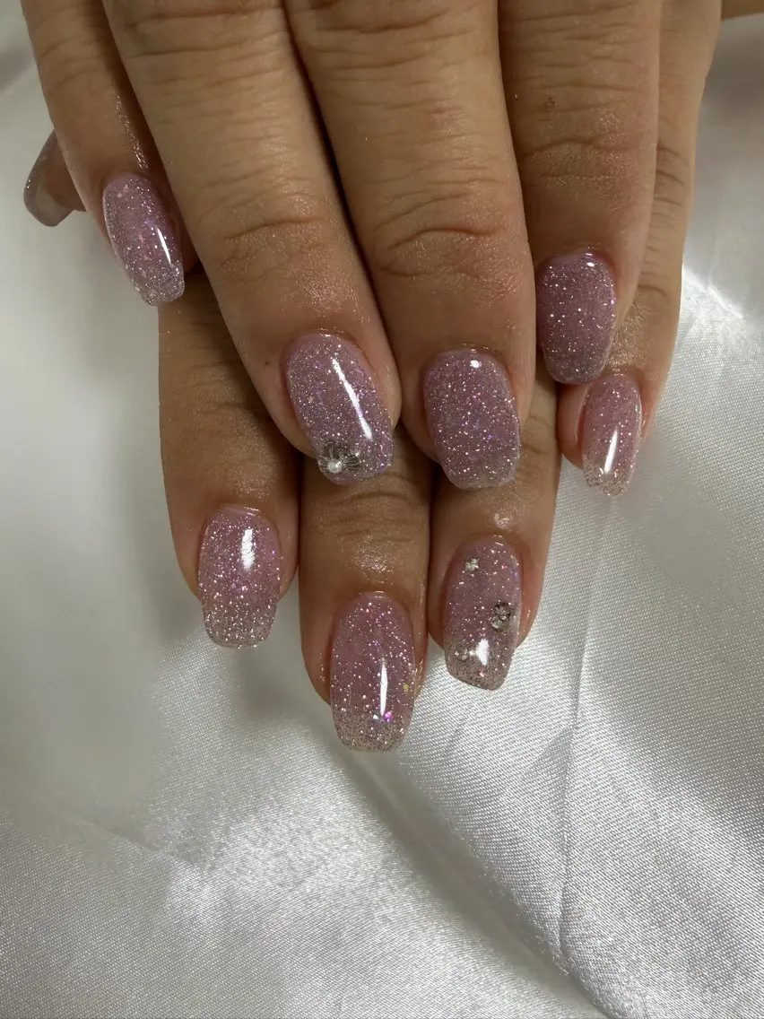 ネイル フラッシュネイル ジェルネイル キラキラネイル ハンドネイル Mynail プライベートサロンのネイルデザイン