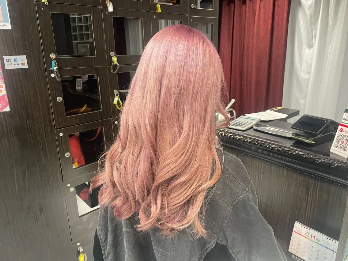 メンテナンスカラー¥3960の写真