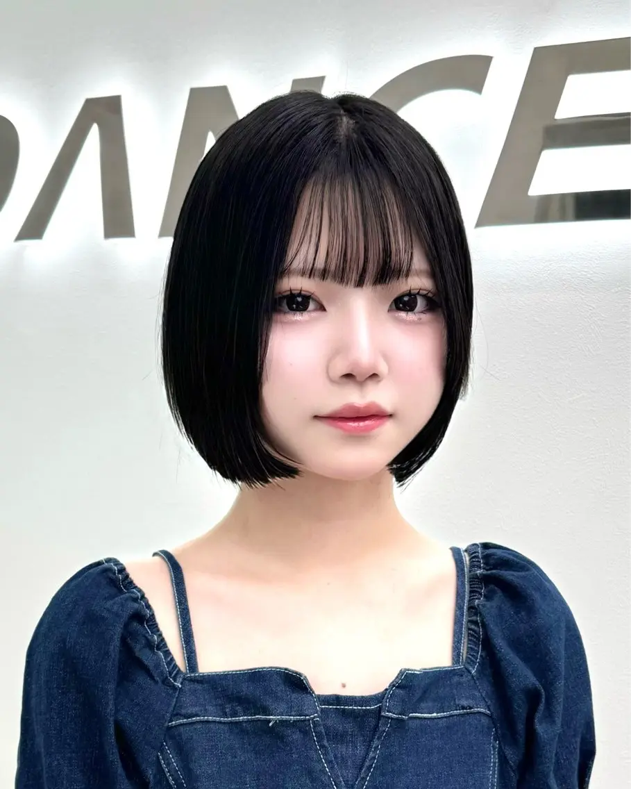 ショート カラー ヘアアレンジ カット ヘアカラー トリートメント ヘッドスパ ヘアセット 縮毛矯正🤍 ボブ/ HIKARIのヘアスタイル