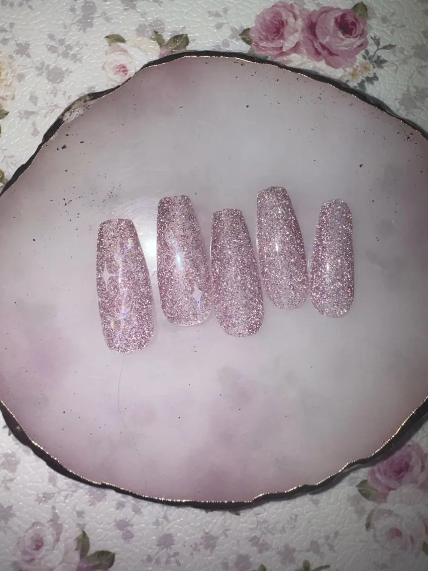 ネイル フラッシュネイル on nail 尾張旭三郷店のネイルデザイン