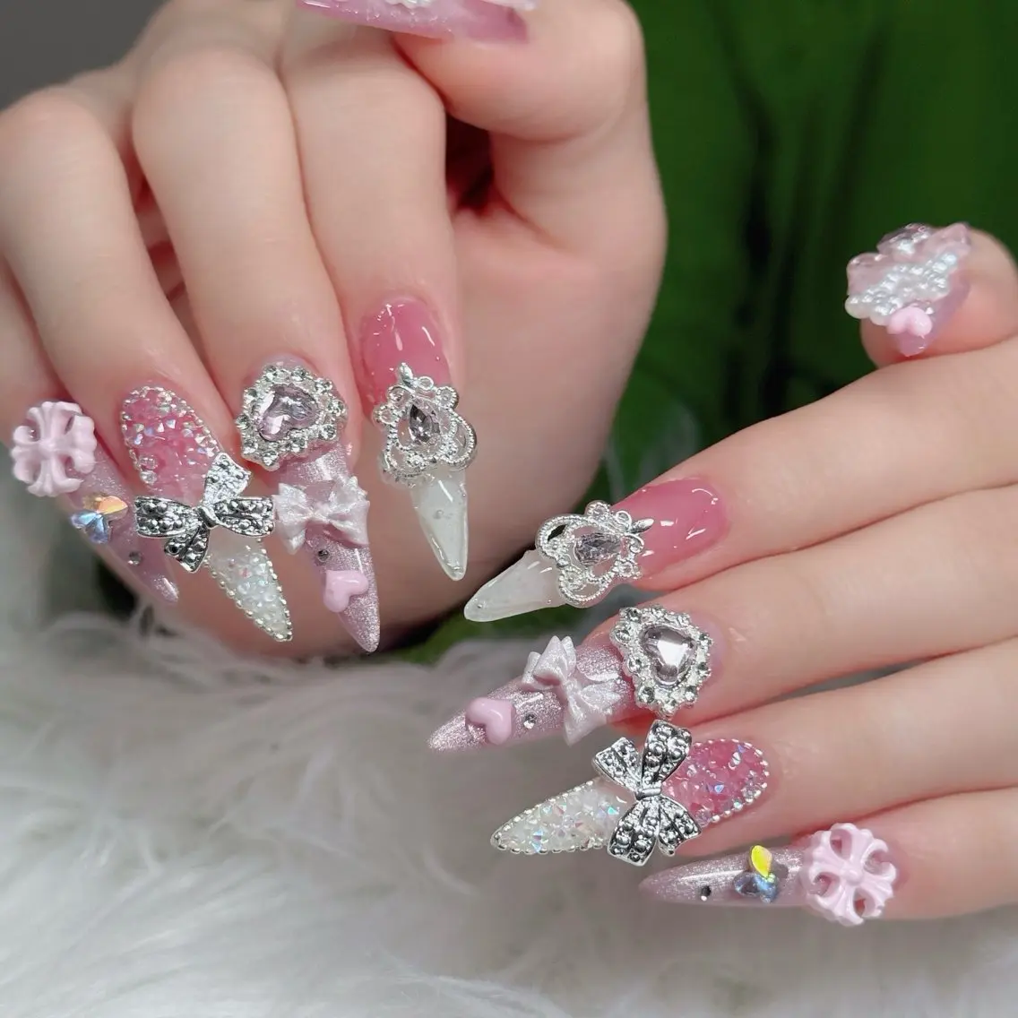 ネイル べっ甲ネイル チークネイル フラッシュネイル フラワーネイル フットネイル ハンドネイル Hani Nail Salonのネイルデザイン