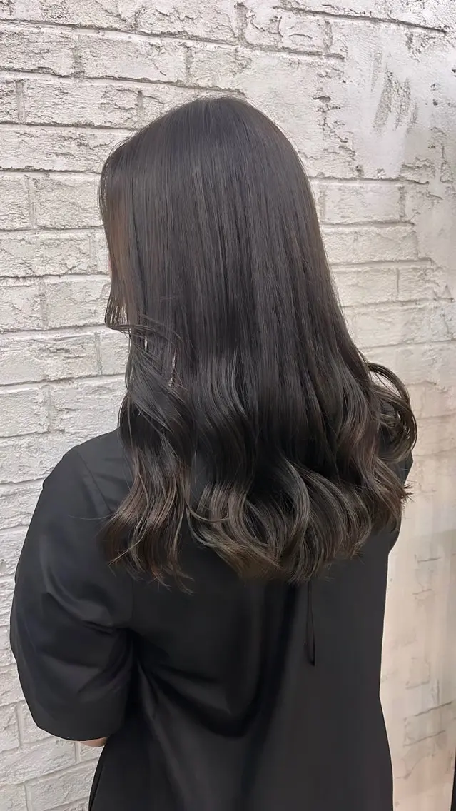 ロング カラー 🪽髪質改善矯正 🤍MIU🤍のヘアスタイル