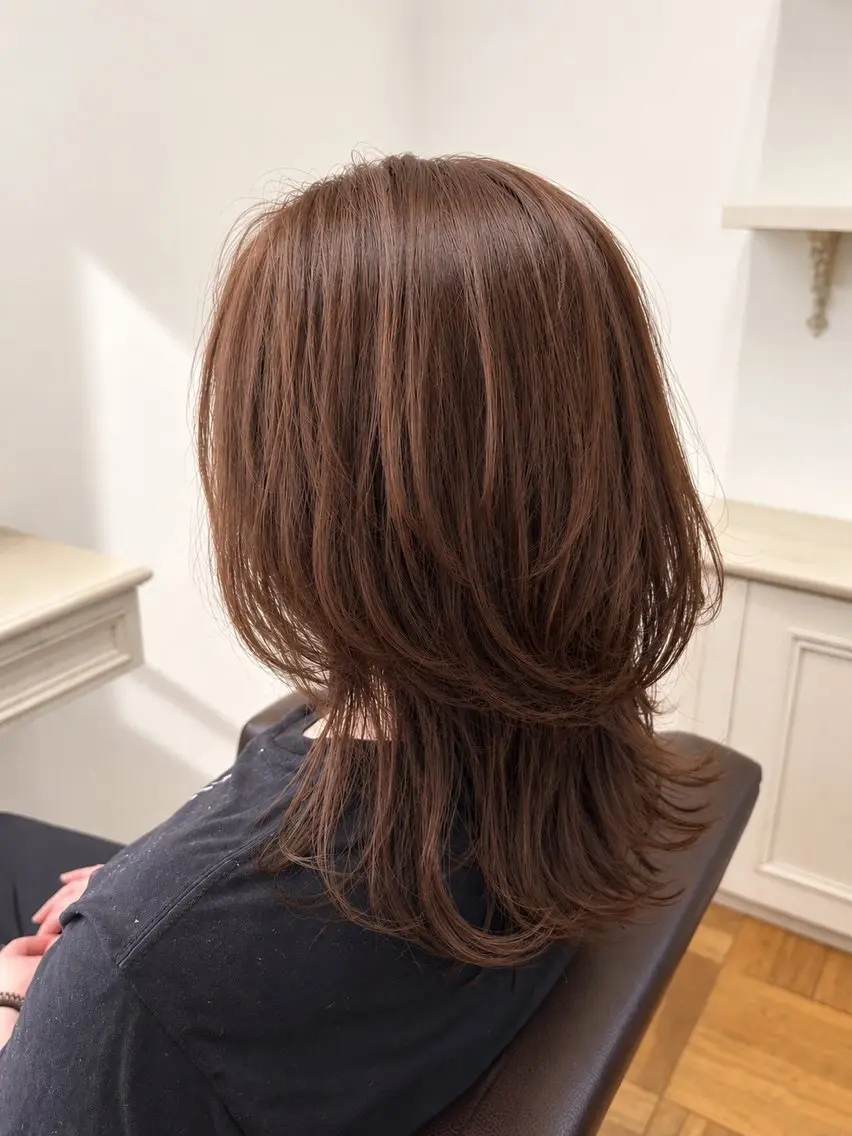 ミディアム カット ヘアカラー トリートメント レイヤー/顔まわり/ 南草津/ゴトウのヘアスタイル