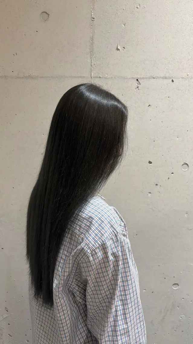 🖤【うるツヤ髪に✨️】カット+ワンカラー+クイックトリートメント🖤の写真