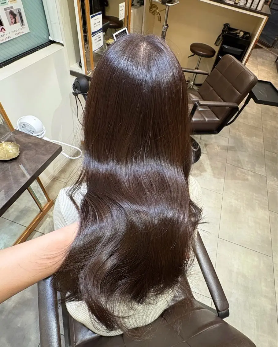 ロング カラー ヘアカラー トリートメント mai @ma_____iiのヘアスタイル