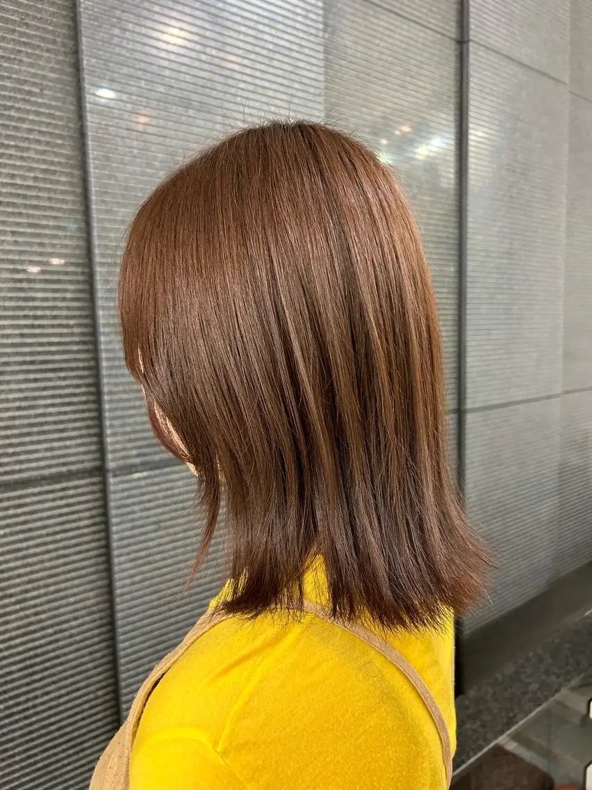 ミディアム カラー ブラウンカラー マロンブラウン 對馬 光梨のヘアスタイル