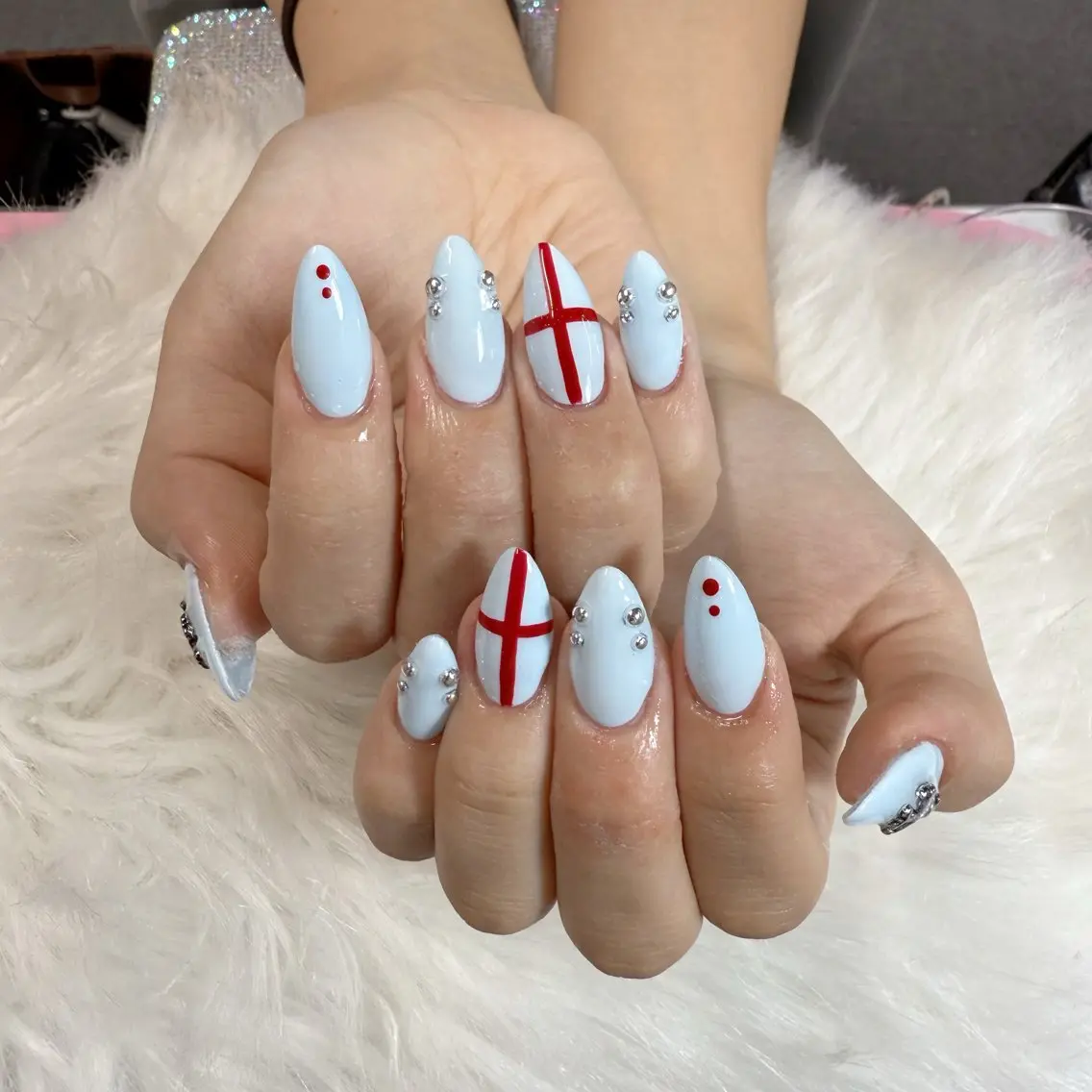 ネイル ハンドネイル 🎀nana🫧 ワンホンネイル🎀のネイルデザイン