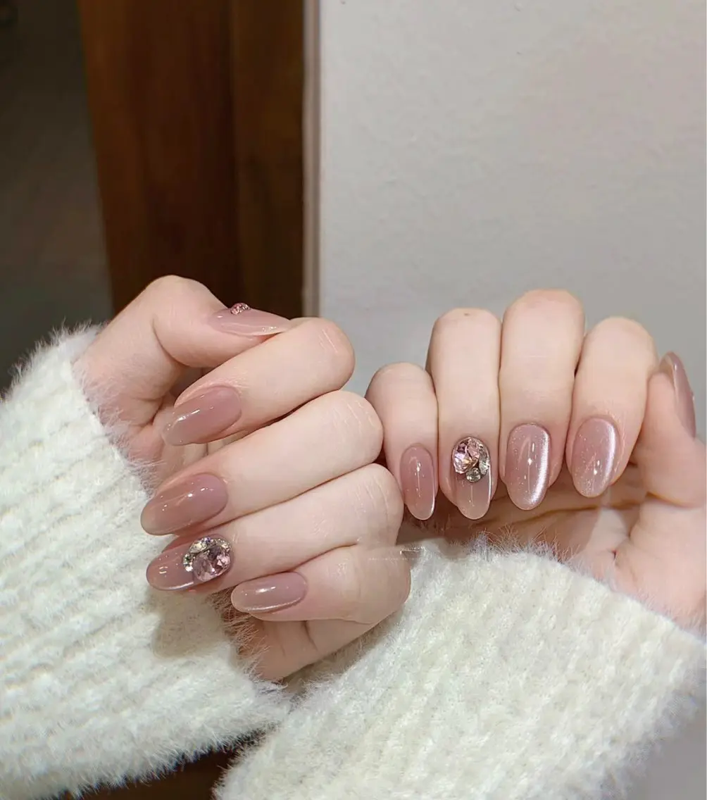 限定🎀【ハンド】マグネットネイル🧲 //200色選べる!パーツ2個プレゼント付きの写真
