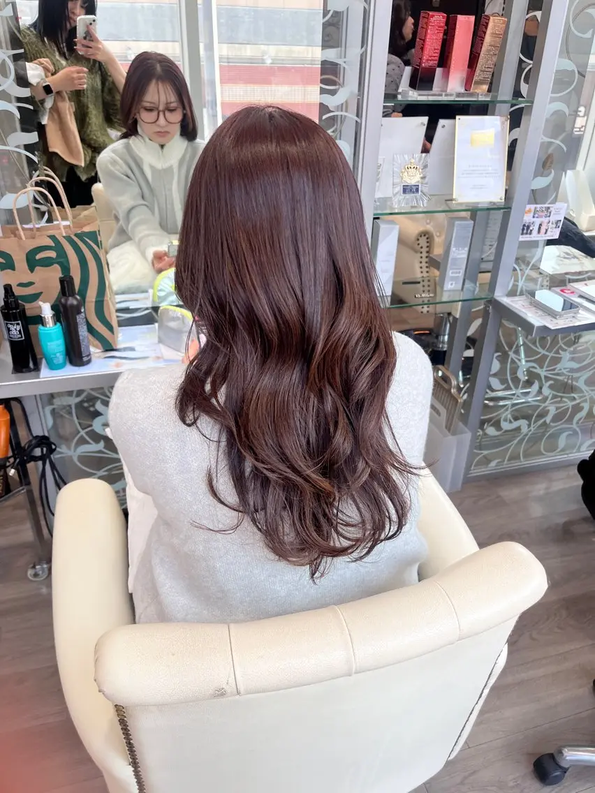 ロング カラー カット ヘアカラー トリートメント WiLL梅田店 荒堀 結香のヘアスタイル