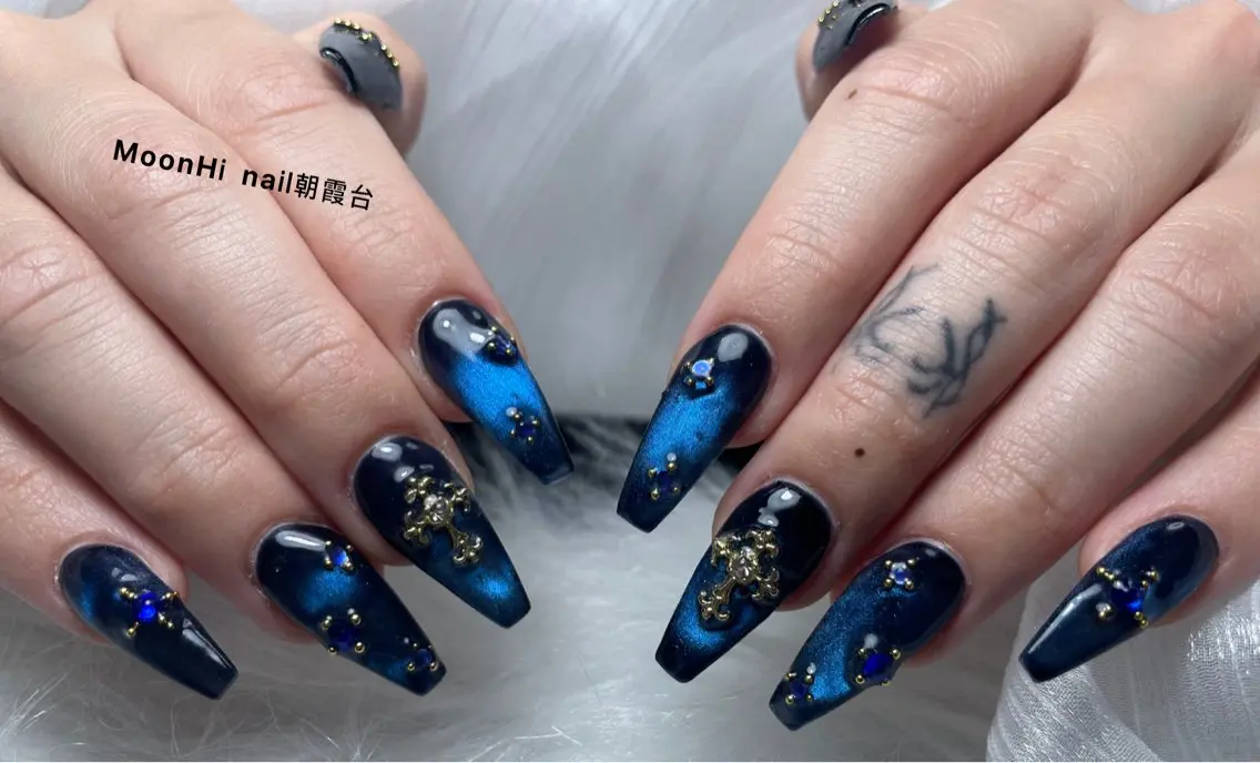 ネイル MoonHi Nail 朝霞台のネイルデザイン