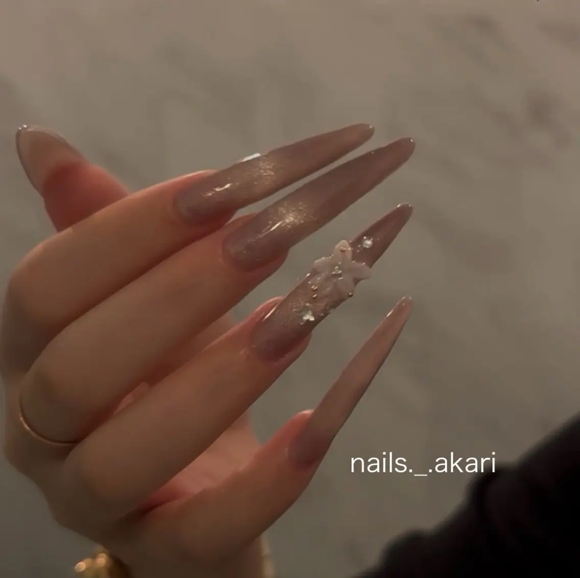 ネイル ハンドネイル akari🎀 naill|堺筋本町のネイルデザイン
