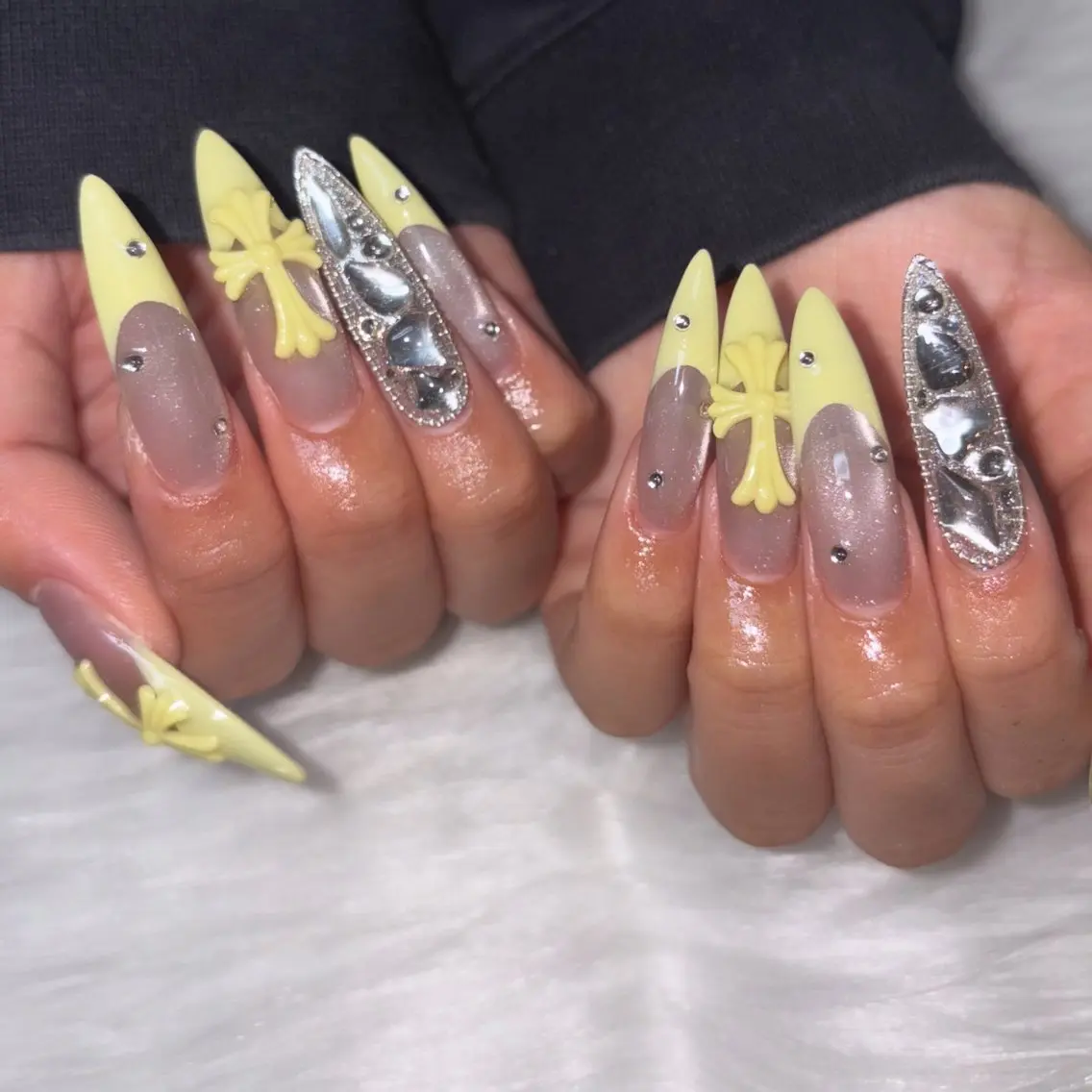 ネイル ハンドネイル 𝑗𝑢𝑛𝑛𝑎 𝑛𝑎𝑖𝑙のネイルデザイン
