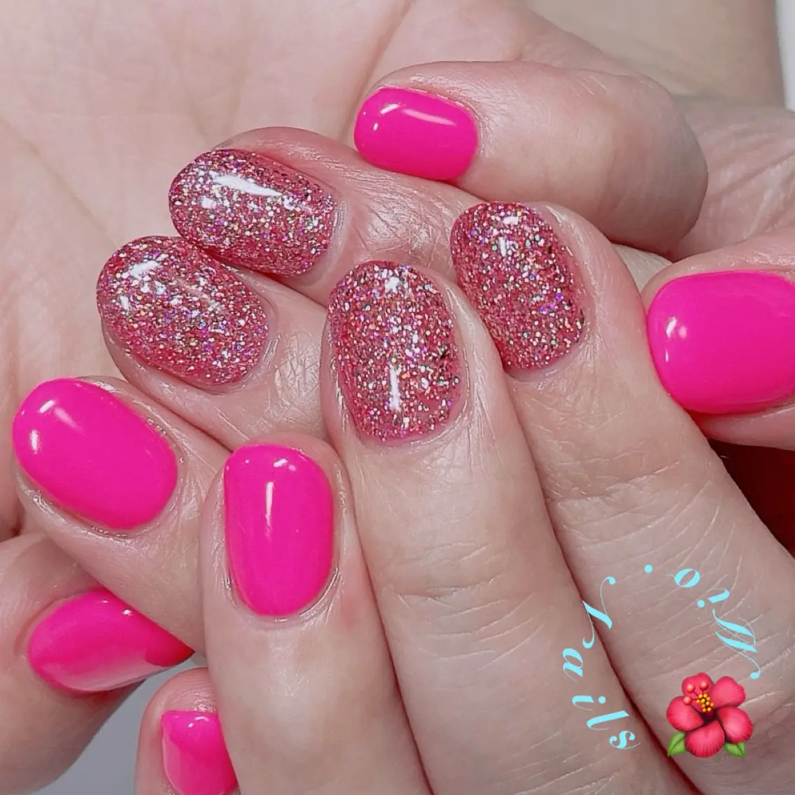 ネイル ジェルネイル ワンカラーネイル 赤色 ハンドネイル .Nails Mio 赤羽西ネイルサロンのネイルデザイン
