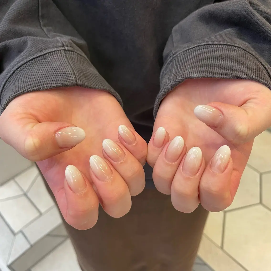 ネイル グラデーション ハンドネイル Rommy suiのネイルデザイン