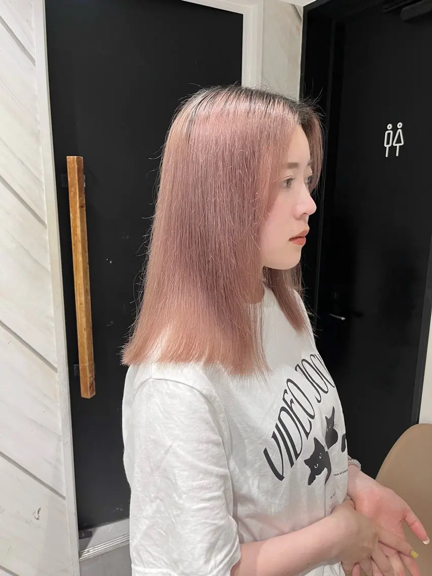 ミディアム kanta 梅田 韓国ハイトーンのヘアスタイル