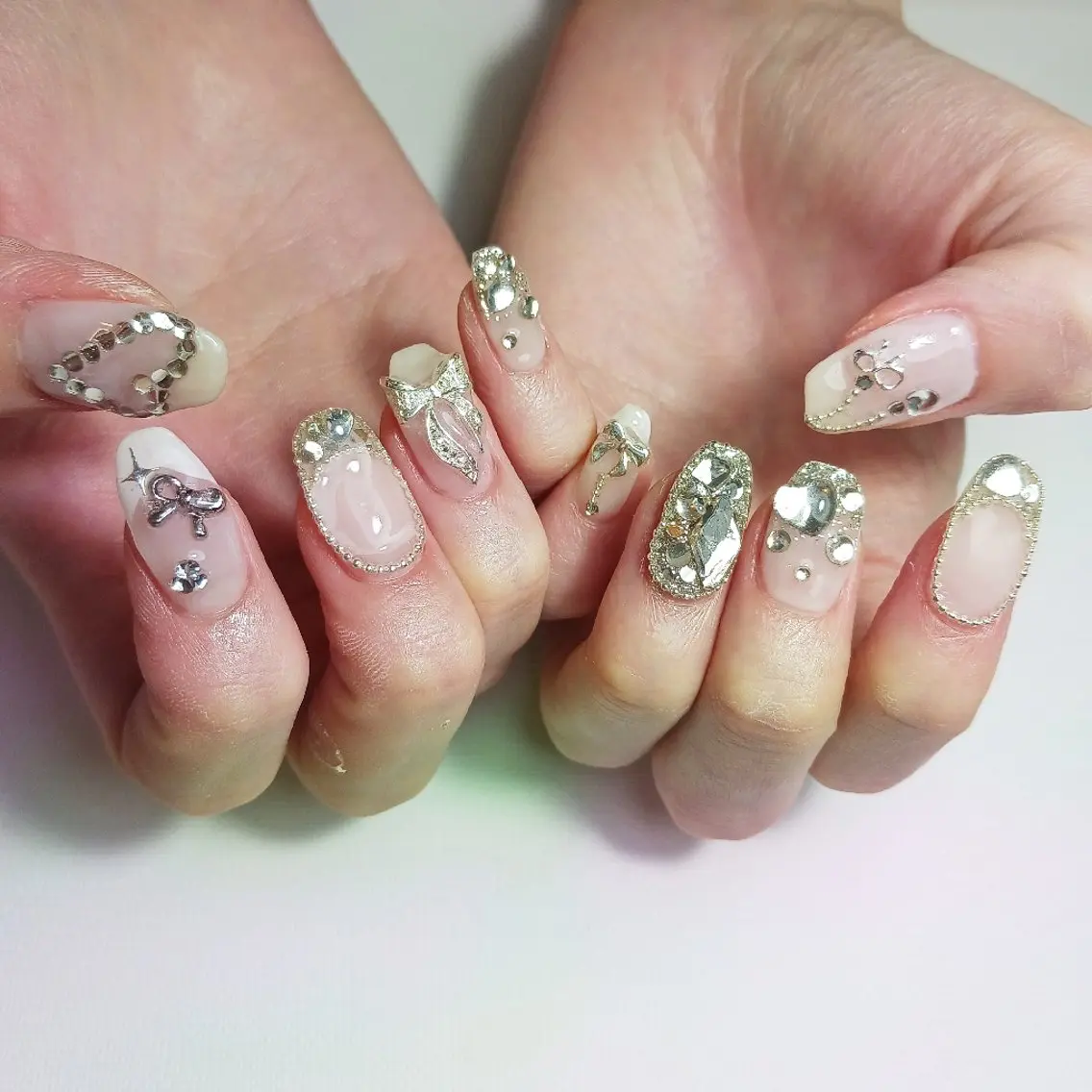 ネイル ジェルネイル 持ち込み リボン ショートネイル ハンドネイル owlnail /持込みデザイン専門のネイルデザイン