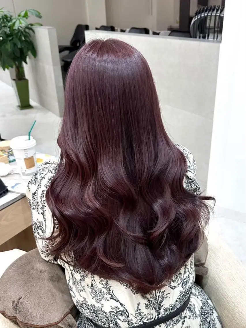 カラー ボルドーカラー ラベンダーカラー チナツ/栄/名古屋 カラーモデルのヘアスタイル