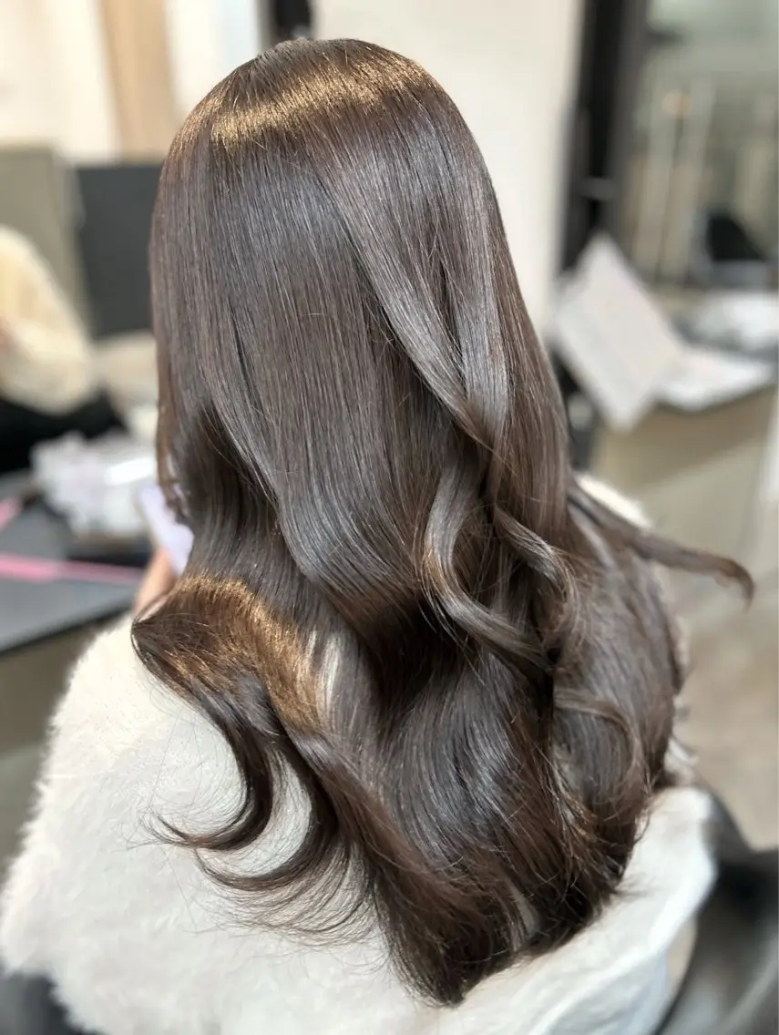 ロング カラー ヘアカラー 透明感カラー୨୧ 松山理桜🩰˖ ࣪⊹のヘアスタイル