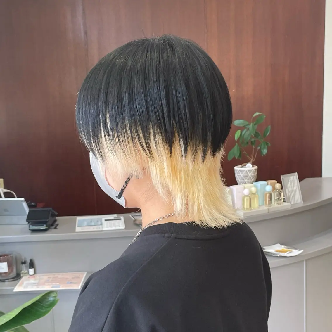 カラー 抜きっぱなしブロンド ブロンド ヘアカラー arika【アリカ】 Ayuiのヘアスタイル