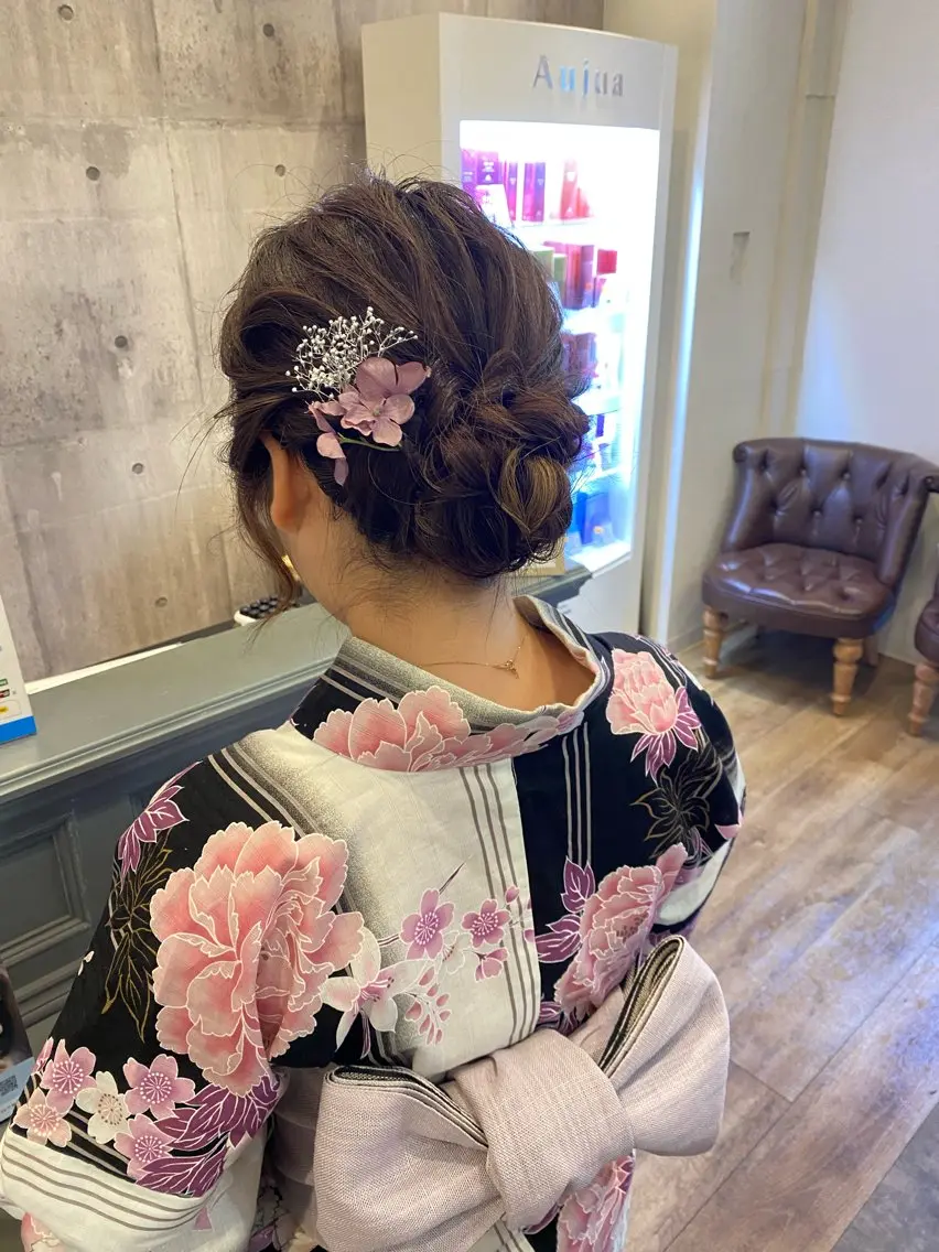 ミディアム ヘアアレンジ mo moのヘアスタイル