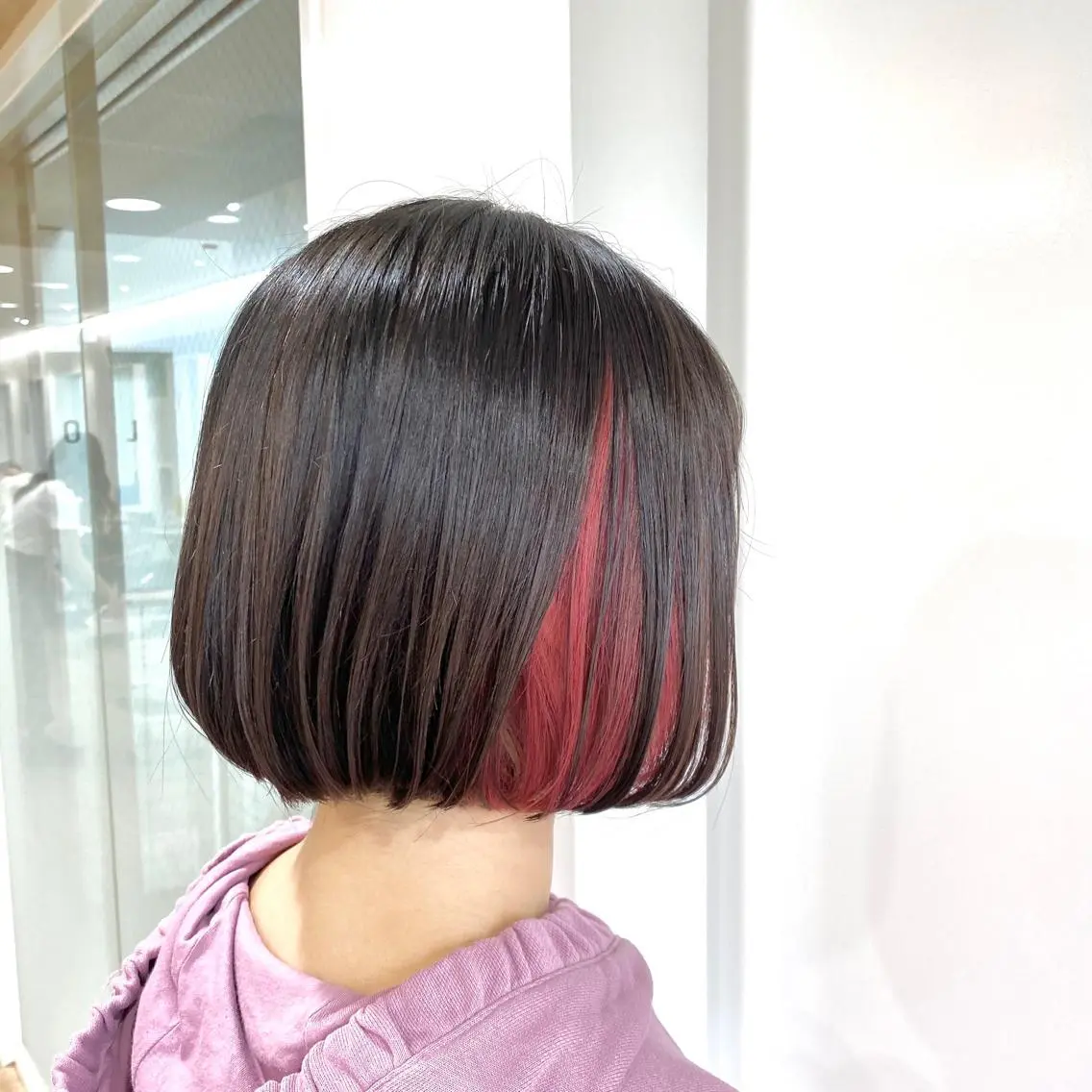 ショート カラー インナーカラー ピンクカラー やじま ひろこのヘアスタイル
