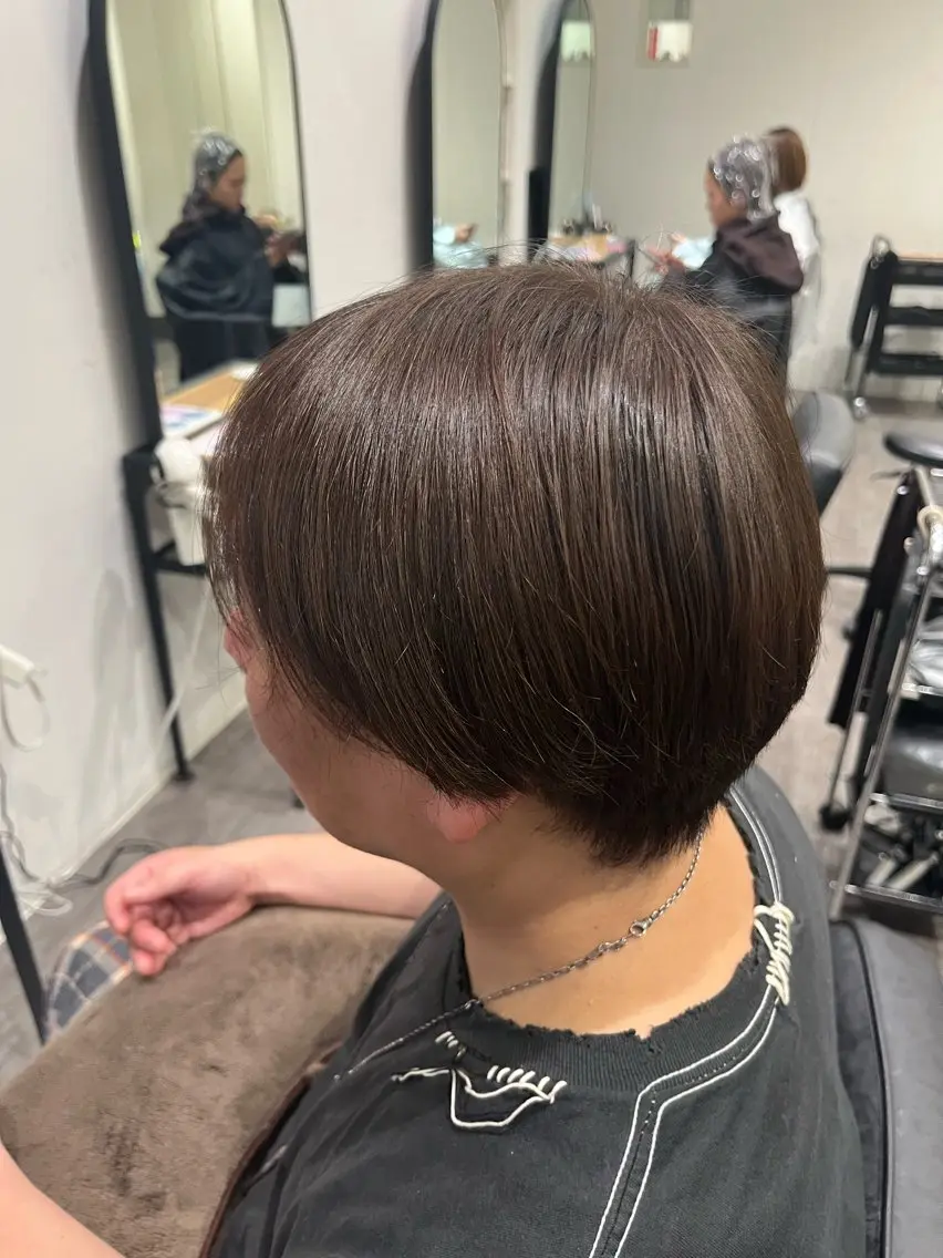 ショート カラー メンズ 透明感カラー オリーブカラー cocotte 💟草間紫音💟のヘアスタイル