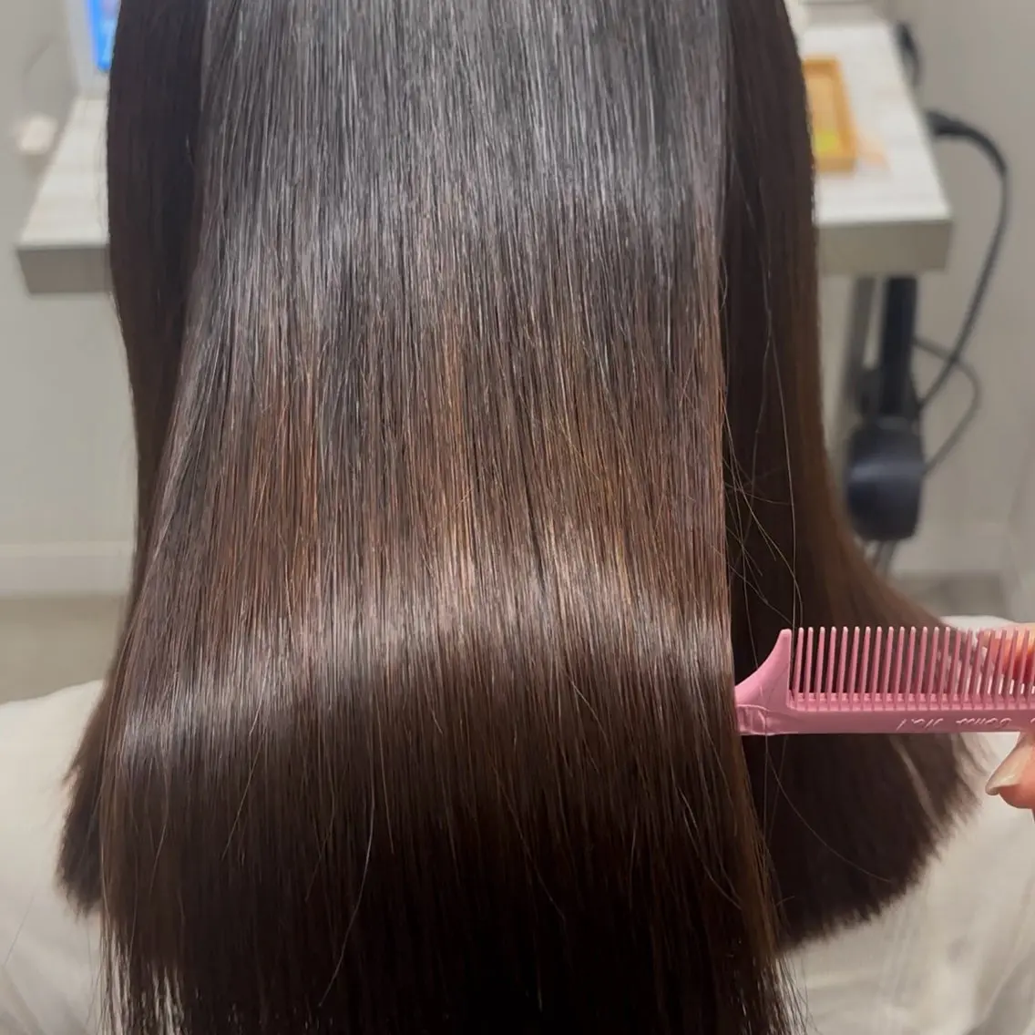 セミロング 髪質改善ストレート /暖色カラー🎀🪞のヘアスタイル