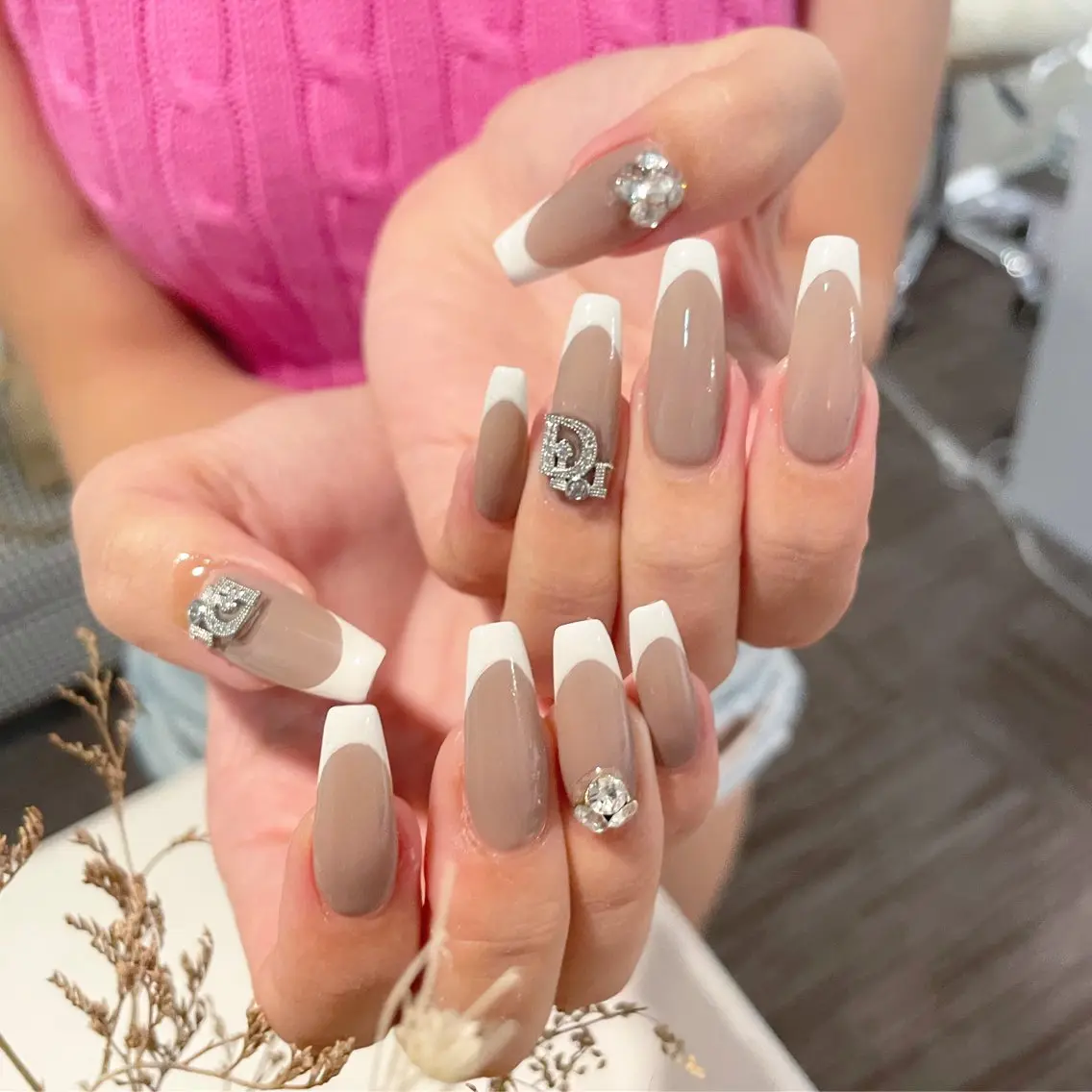 ネイル フレンチネイル シルバー D.d Nail Moeのネイルデザイン