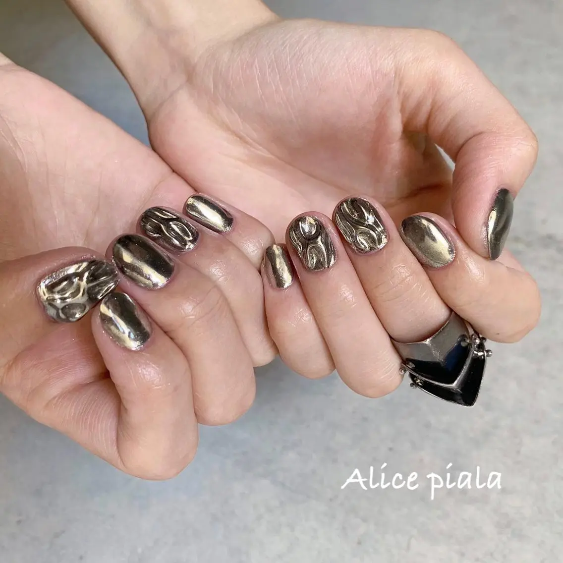 ネイル ハンドネイル M. Shihoのネイルデザイン