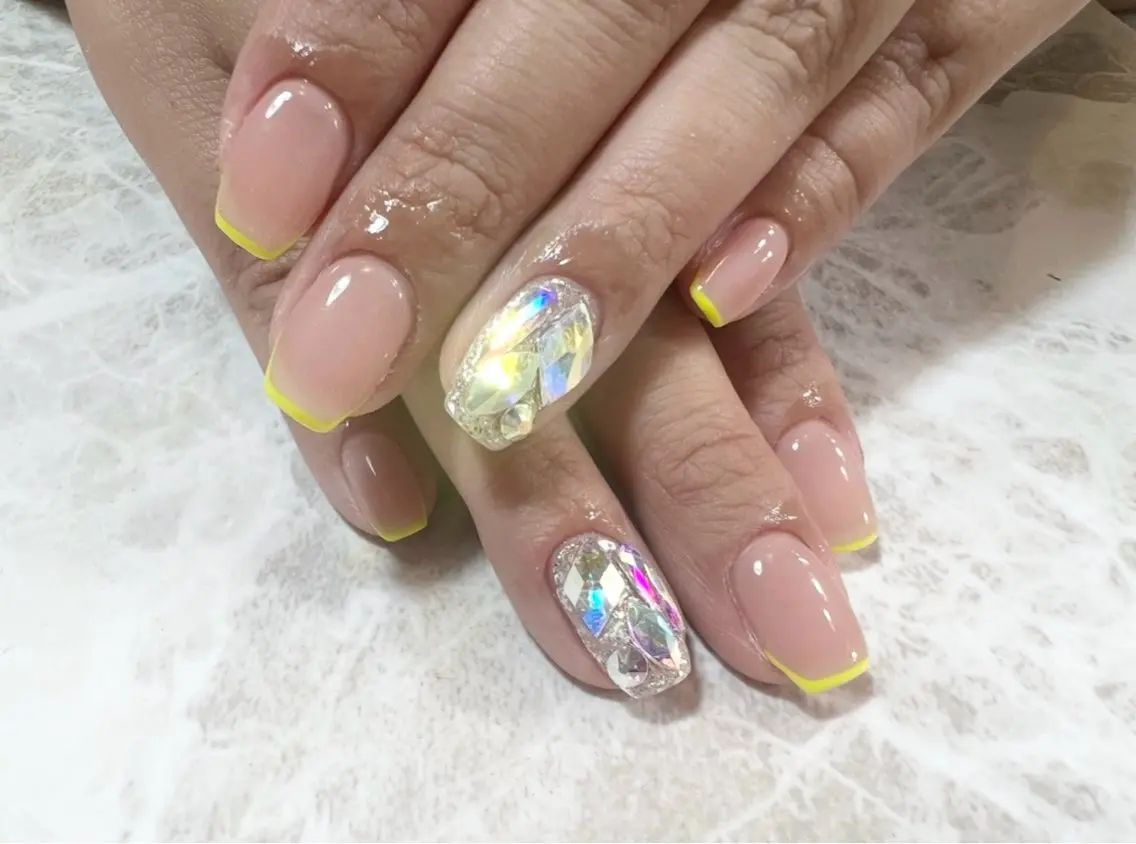 ネイル フレンチネイル スクエアネイル Alococo nail🎀miyuのネイルデザイン