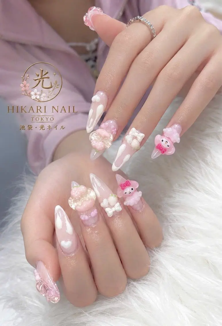 ネイル チークネイル 長さ出し フレンチネイル ガーリー ハート ハンドネイル HikariNail Ikebukuroのネイルデザイン