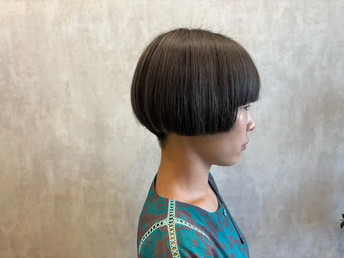 ショート カット ヘアカラー tokute 片岡心🐥のヘアスタイル