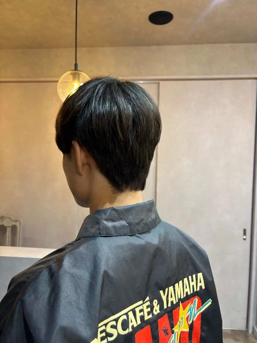 ショート カラー メンズ ヘアカラー トリートメント 💜髪質改善/ 艶カラー/ミナ🩷のヘアスタイル