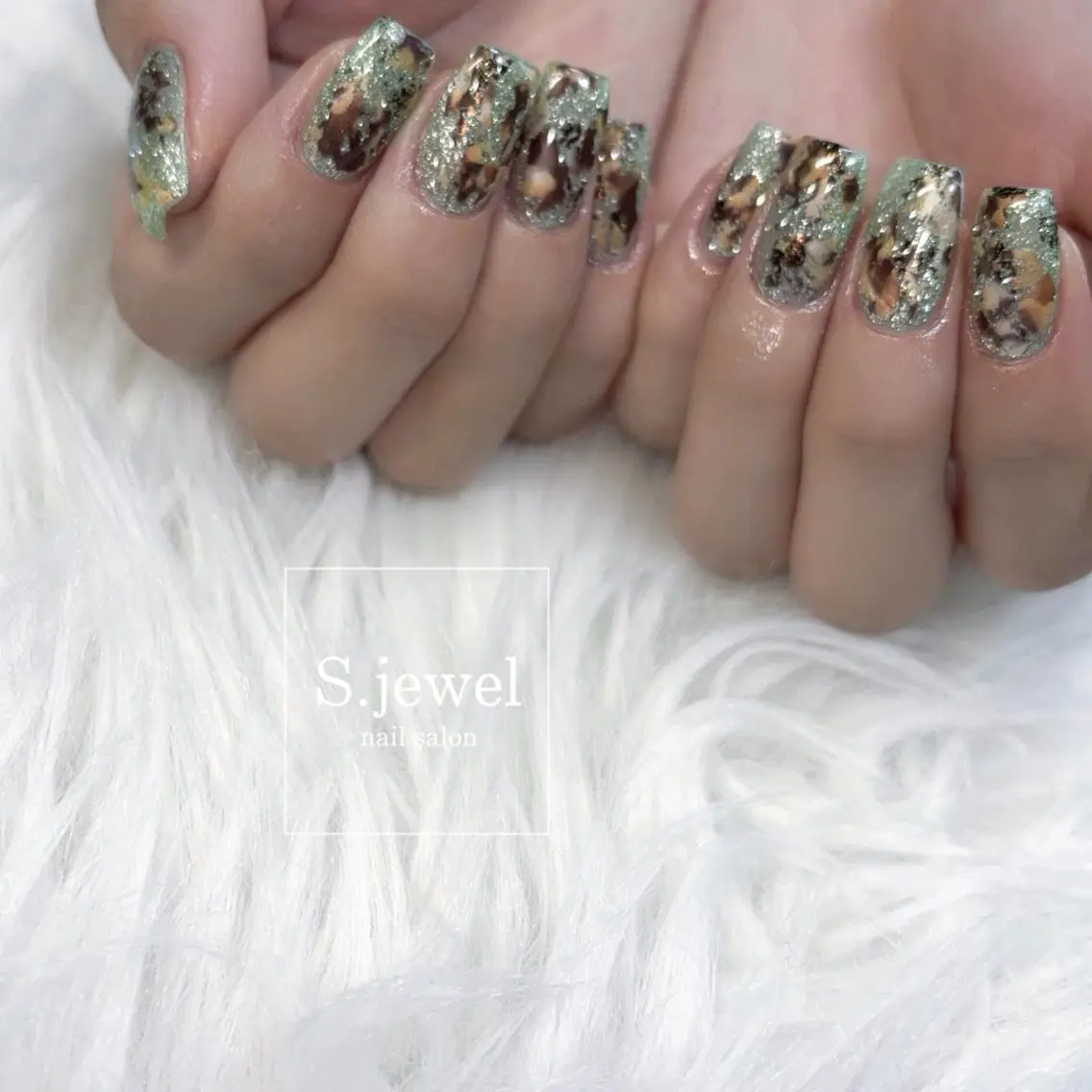 ネイル S. JEWELのネイルデザイン