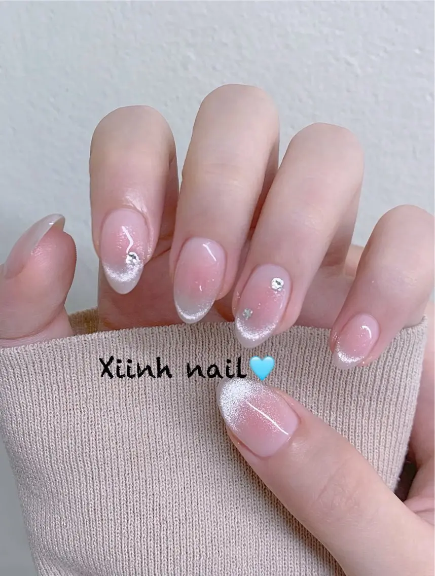 ネイル チークネイル 桜ネイル フットネイル フレンチネイル ジェルネイル ハンドネイル XIINH NAIL SALONのネイルデザイン