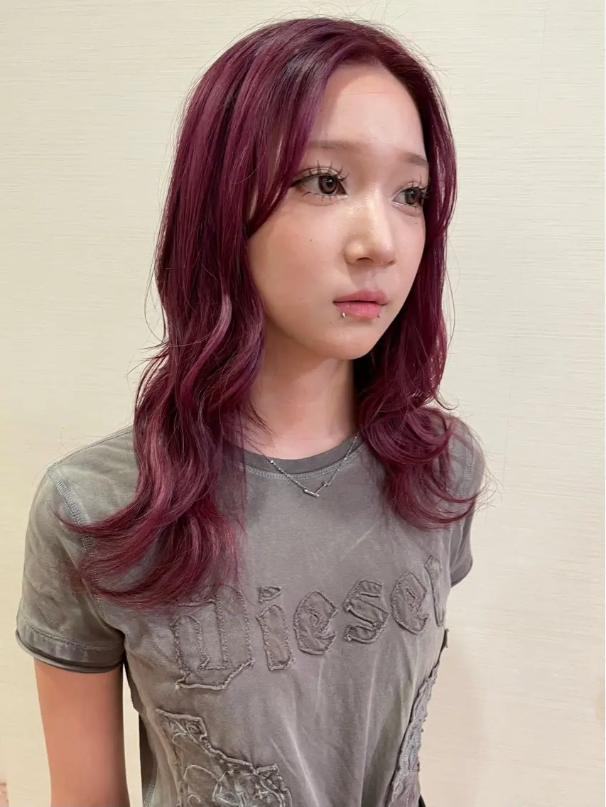 ロング カット ヘアカラー 💿 kanna💿のヘアスタイル