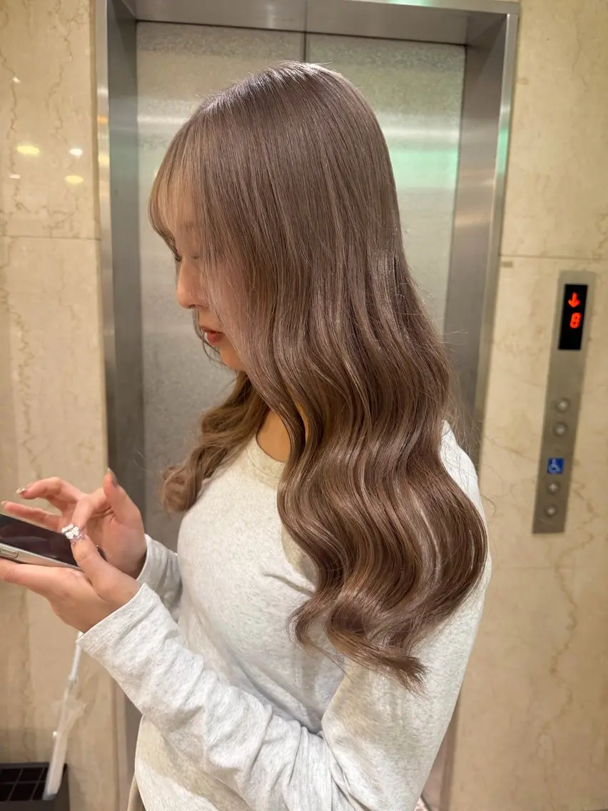 ロング カラー ベージュカラー 透明感カラー ミルクティーベージュ ニュアンスパーマ /ボブパーマriseのヘアスタイル