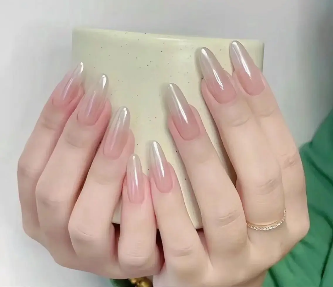 ネイル ハンドネイル 🍒M ネイル サロンのネイルデザイン