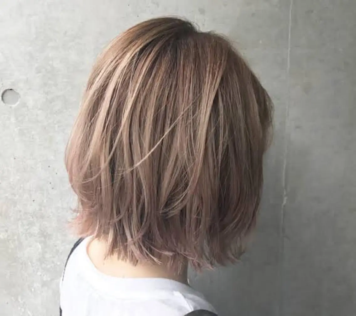 カット+ブリーチ+カラーの写真