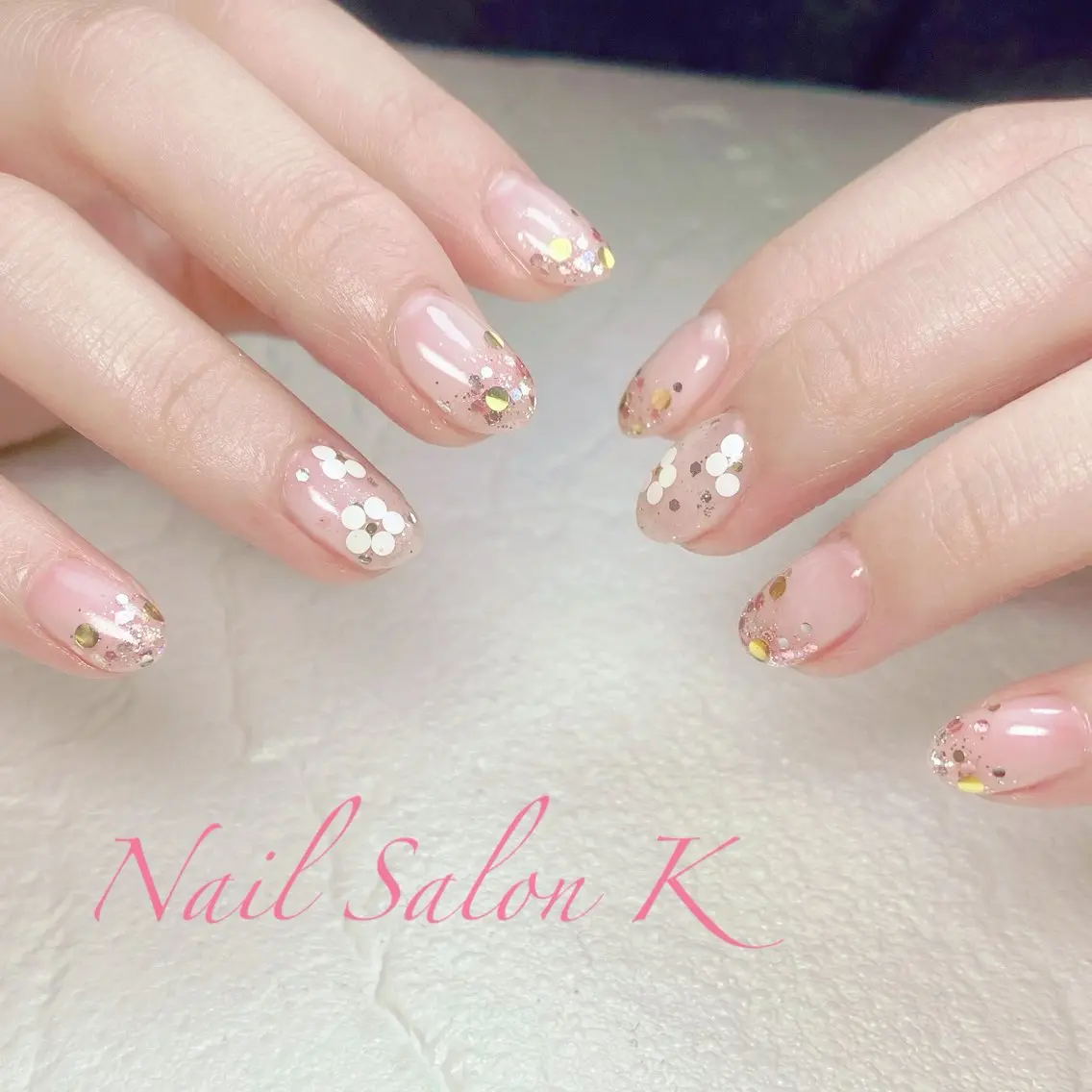 ネイル ドット フラワーネイル グラデーション ホログラムネイル ラメ(グリッター) ハンドネイル Nail Salon K 🧸美爪育成のネイルデザイン