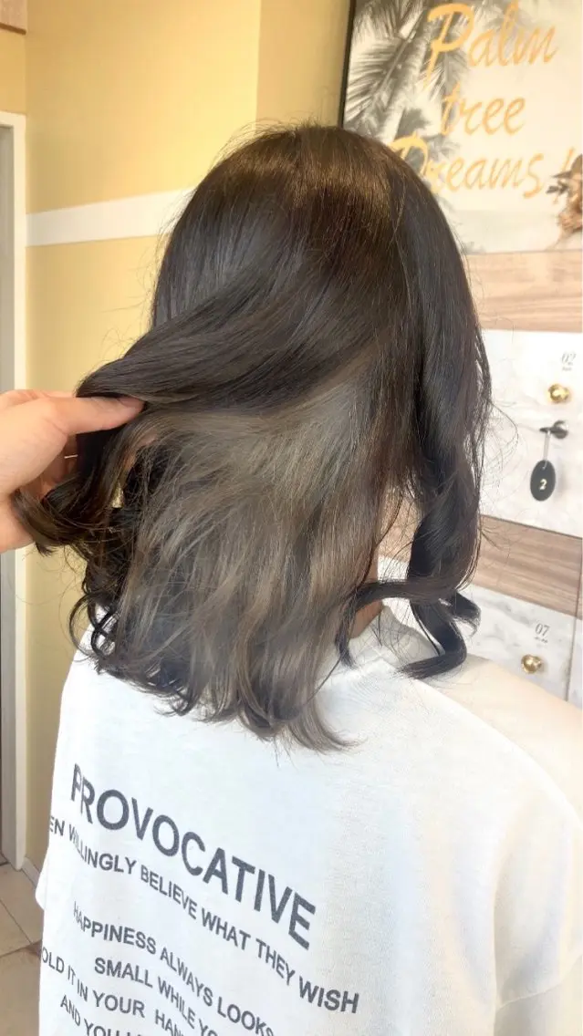ご新規様限定!🎀インナーカラー 𝒊𝒏𝒏𝒆𝒓 𝒸ₒₗₒᵣ 🎀の写真