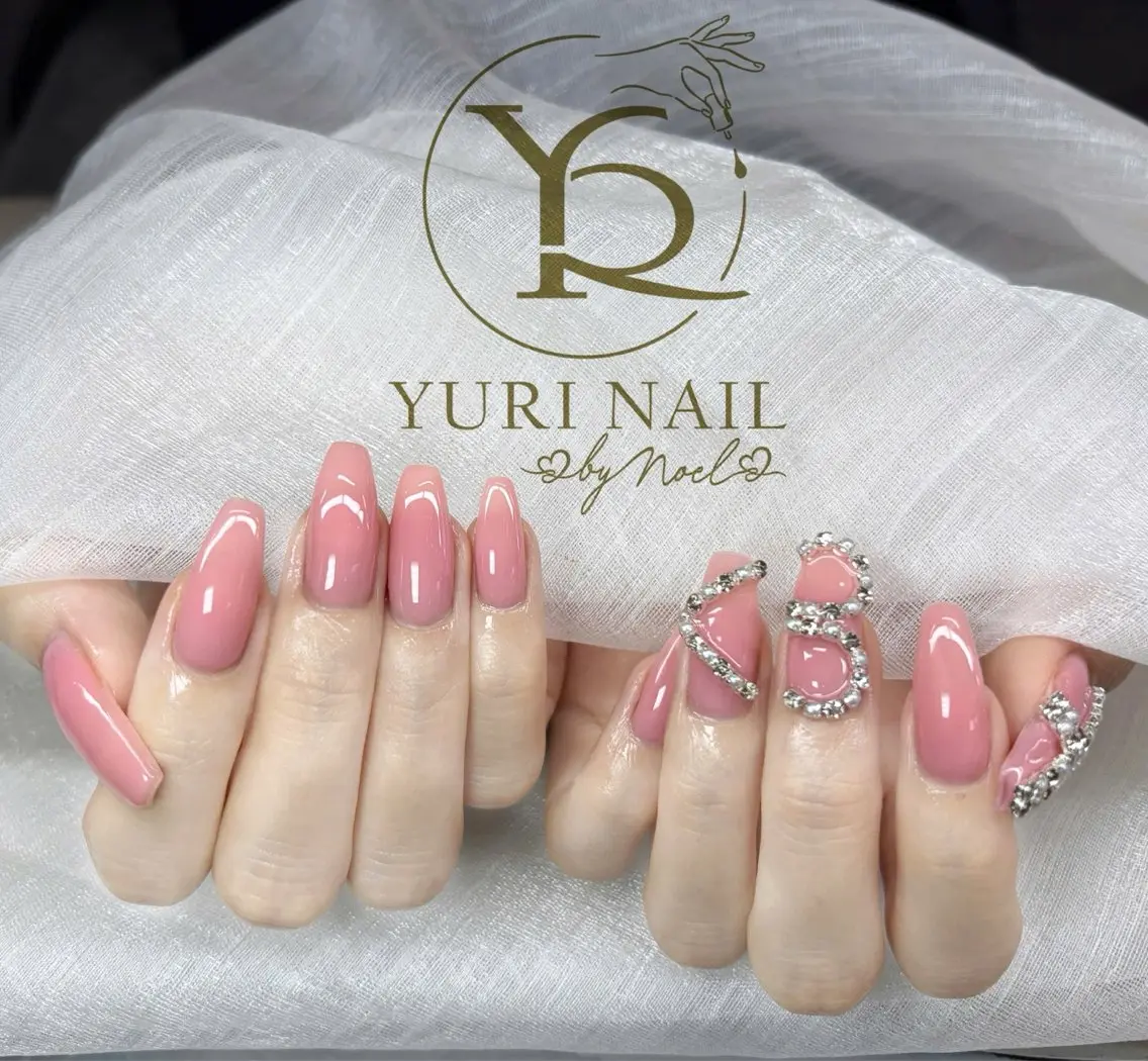 ネイル フレンチネイル ニュアンスネイル ワンカラーネイル ワンホンネイル ハンドネイル フットネイル ハンドケア YURI Nail NARITAのネイルデザイン