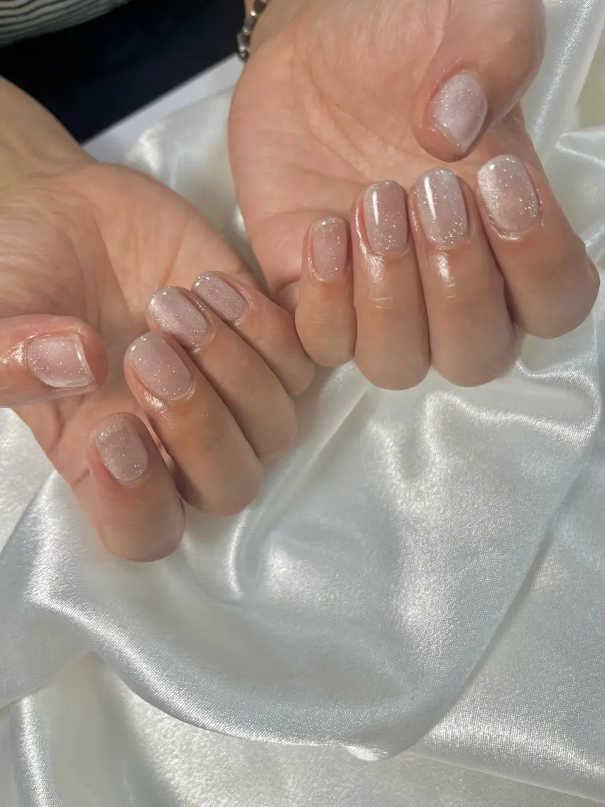 ネイル オーロラネイル 桜ネイル フラッシュネイル フラッシュマグ フラワーネイル ハンドネイル kiki nail たまプラーザのネイルデザイン