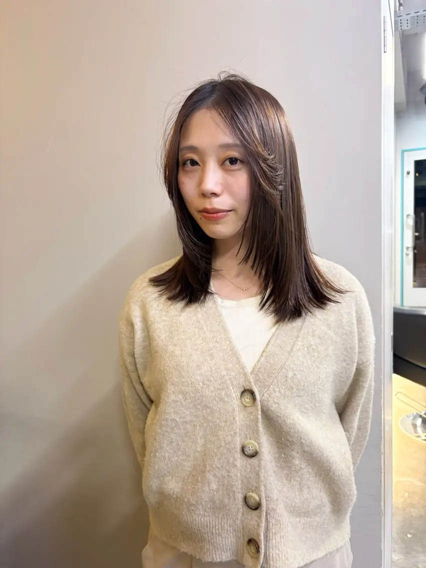 カラー カット ヘアカラー ハイトーン レイヤー🎀meiのヘアスタイル
