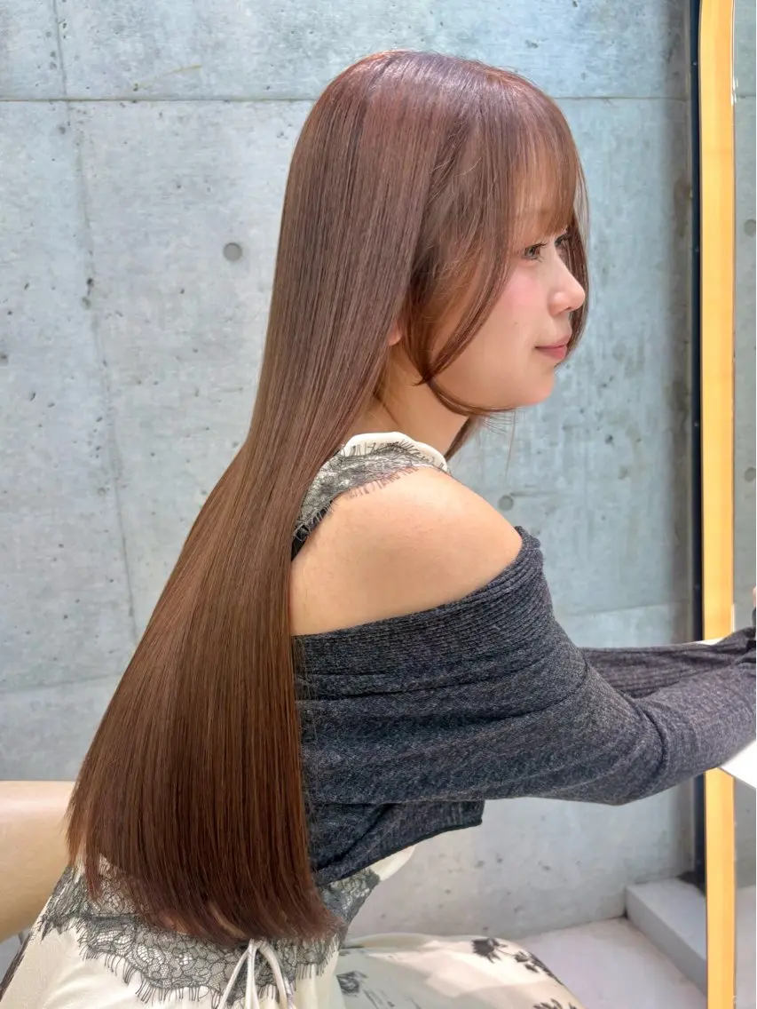 ロング 福岡縮毛矯正✨️ ストレート 向井和輝のヘアスタイル