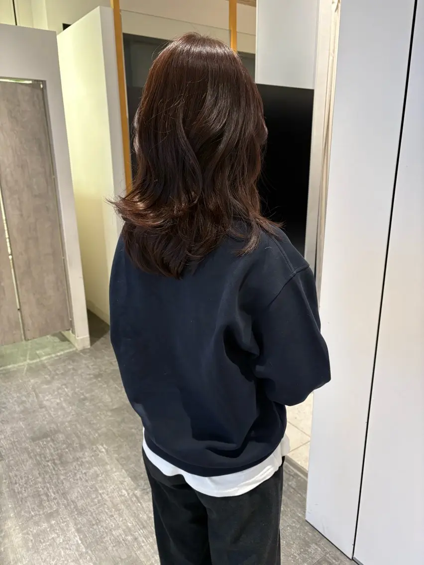 セミロング 韓国風ヘア カット ヘアカラー トリートメント mao | 柔らか艶カラー🫧のヘアスタイル
