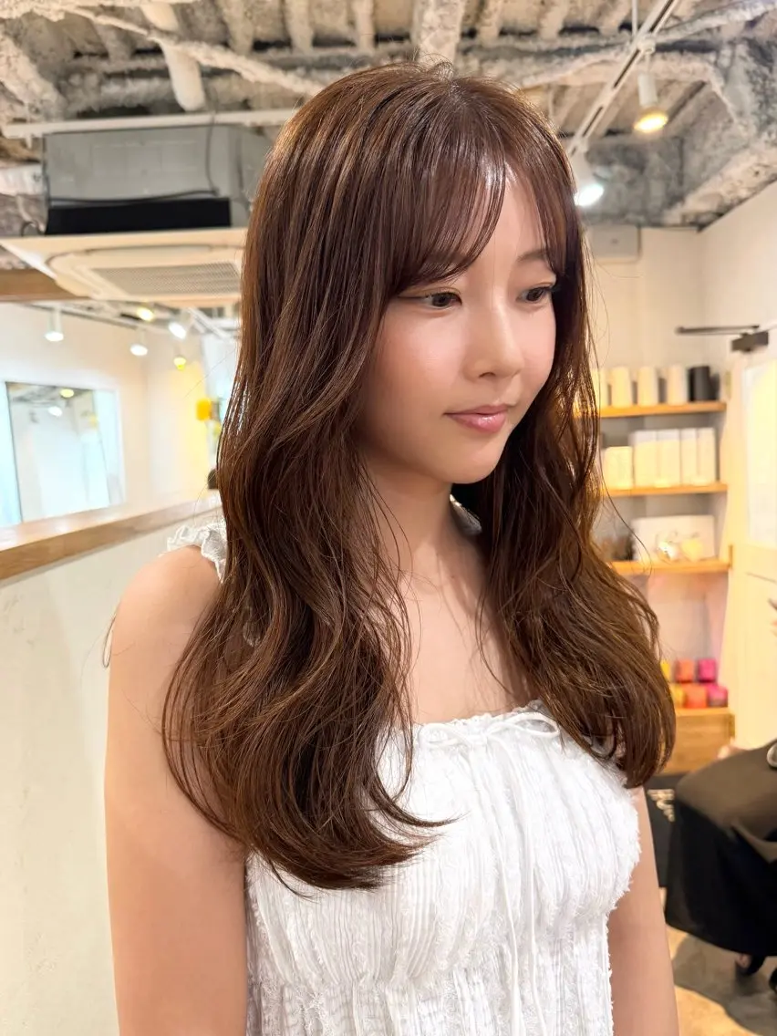 ロング カラー カット ヘアカラー トリートメント TRENCH　相澤 果歩のヘアスタイル