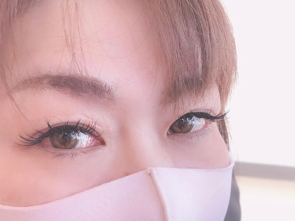 マツエク・マツパ 荒川 鈴菜のヘアスタイル