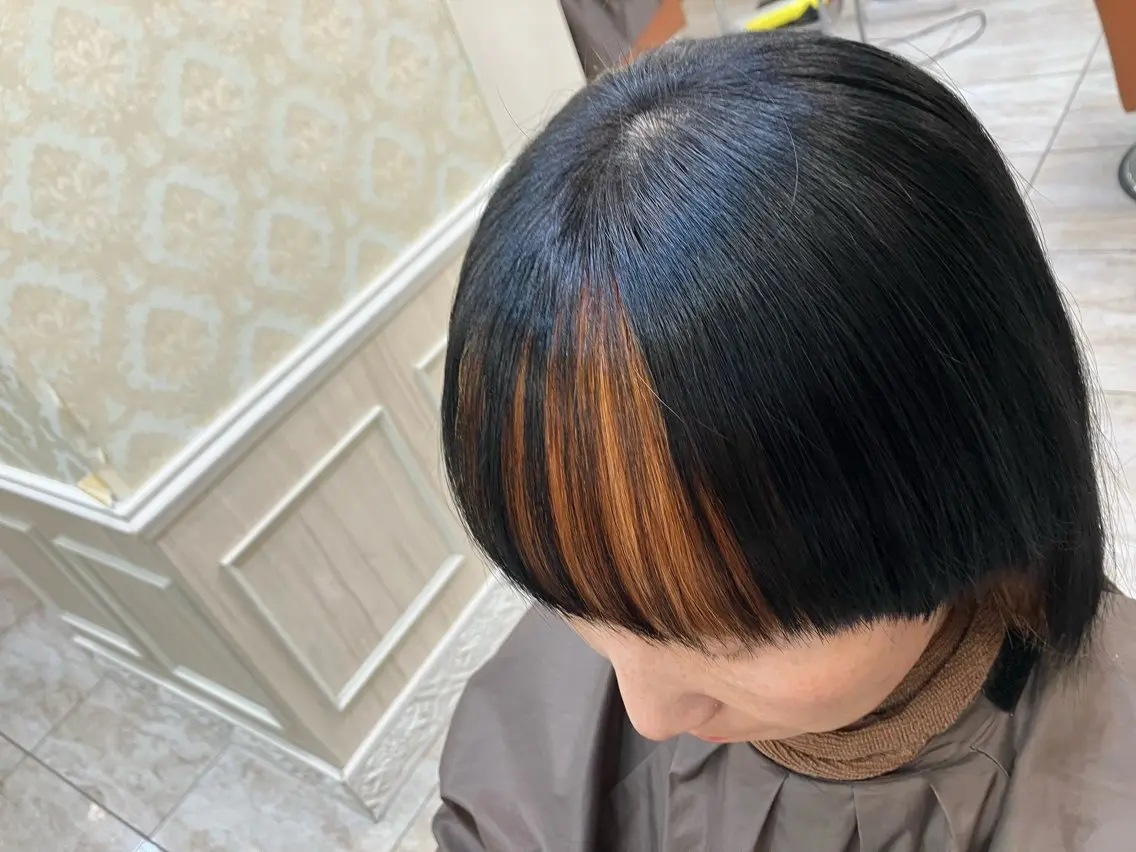 ショート カラー ブリーチ インナーカラー Tink 橋本 青空のヘアスタイル